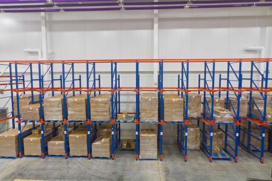 Structural-Drive-In-Pallet-Rack-With-Top-Ties